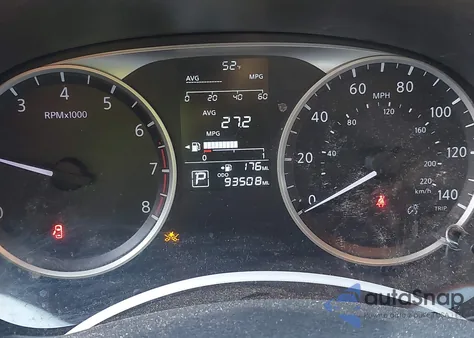 2018 Nissan Kicks S из США, поврежденный, VIN 3N1CP5CU1JL506982